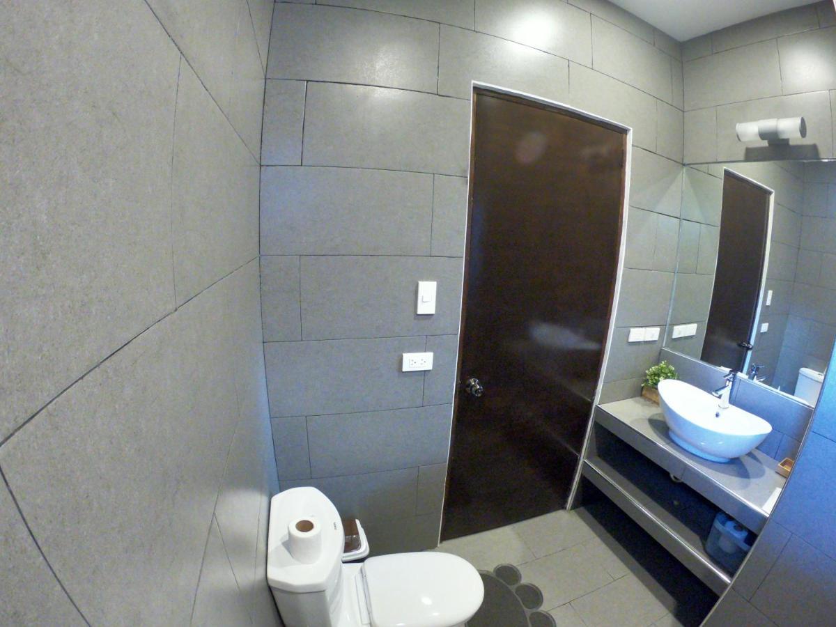 Panglao Bamboo Oasis Hotel Buitenkant foto